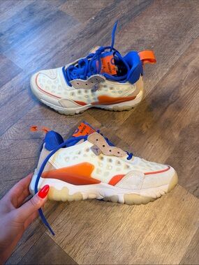 Women’s sz 6 Jordon White Sneakers with Bright Orange & Blue Accents